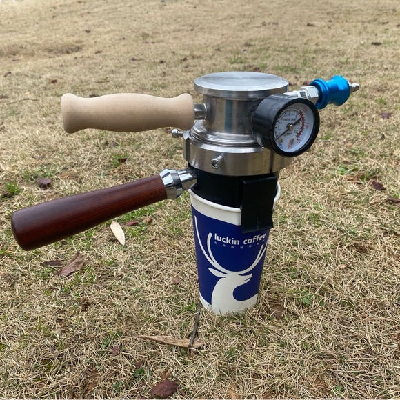 Coffee maker - Picture 3 of 4